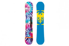 Never Summer Snowboard Yutes 2022